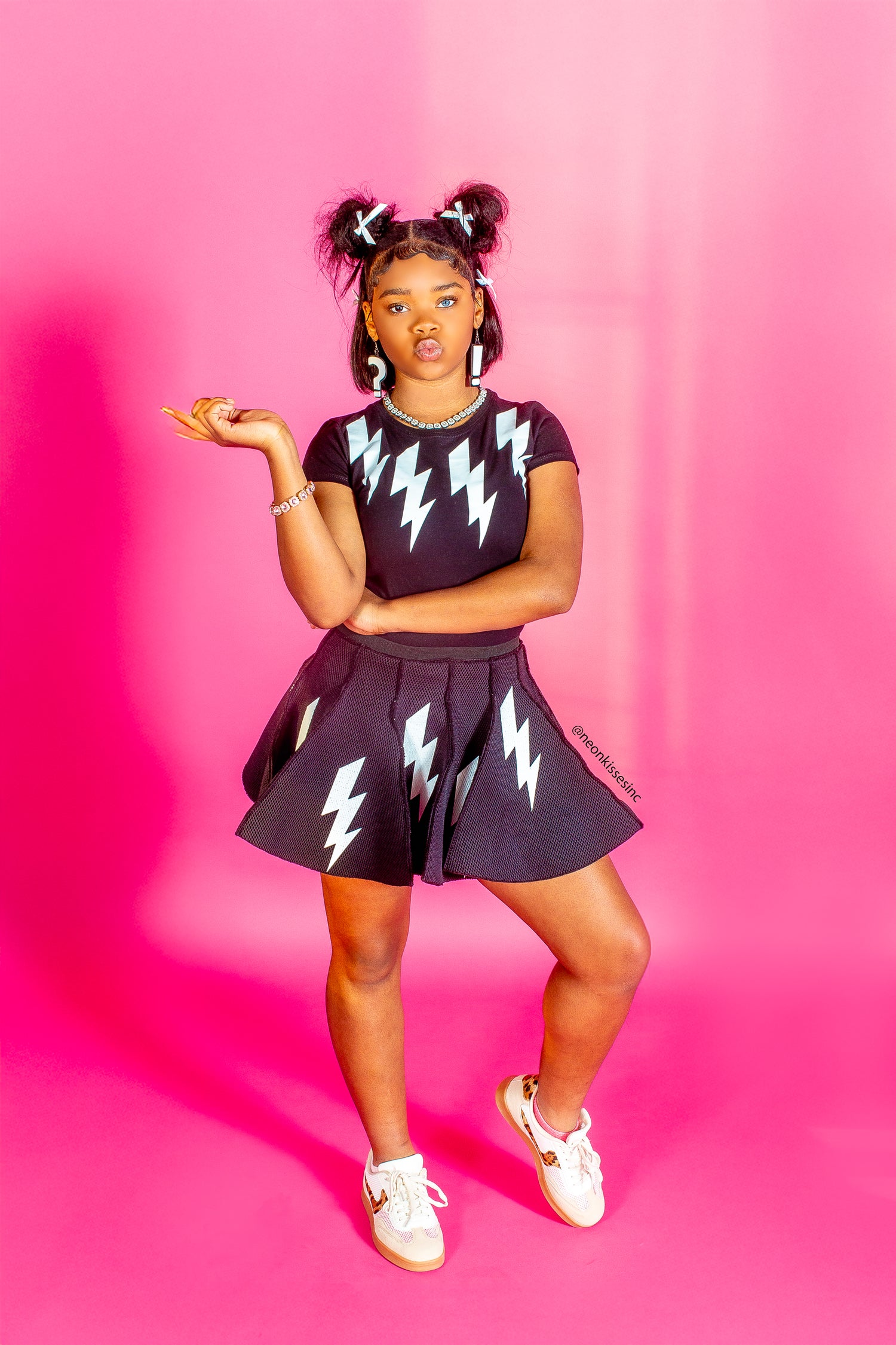 Charged Up Cutie –  Black & White Bolt Set