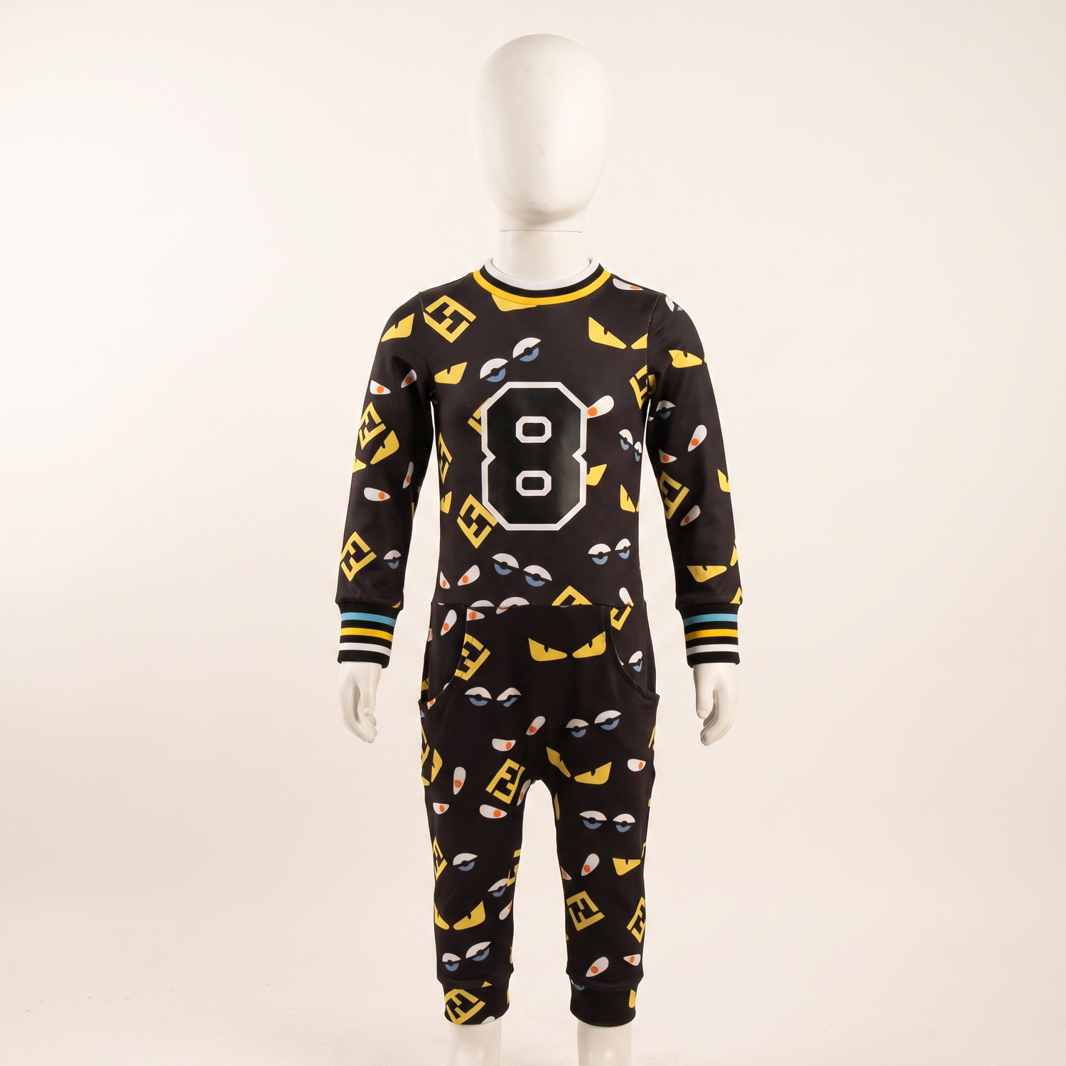 Night Eyes One Piece - Closet